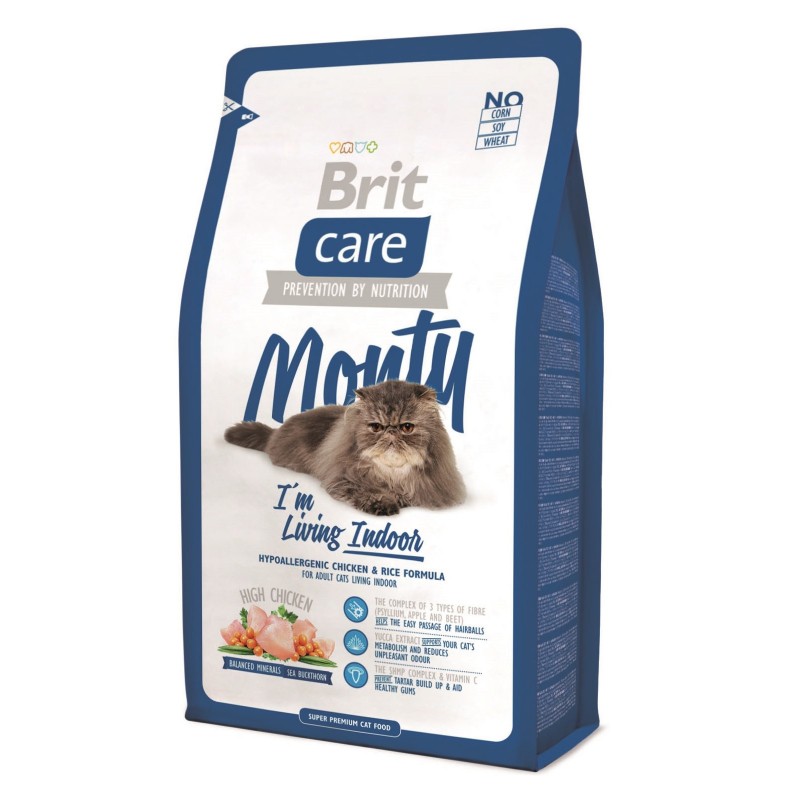 Punga cu hrana uscata Brit Care Cat Monty I'm Living Indoor pe fond alb