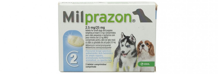 Cutie cu tableta antiparazitara Milprazon pe fond alb