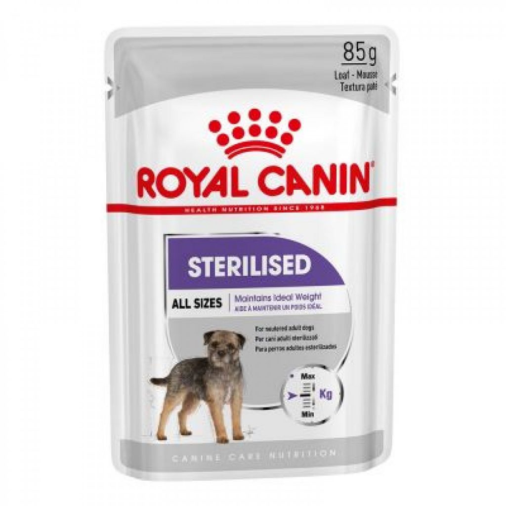 Plic cu hrana pentru caini Royal Canin Sterilised Loaf pe fond alb